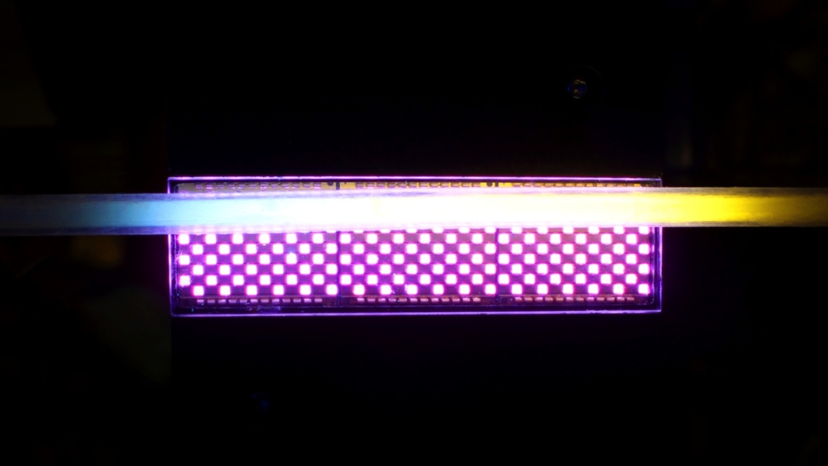 UV array in front view